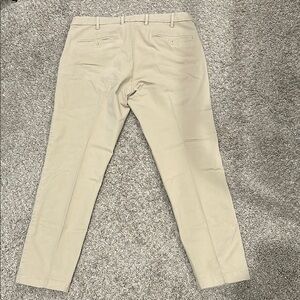 GapFlex Essential Khakis in Slim Fit